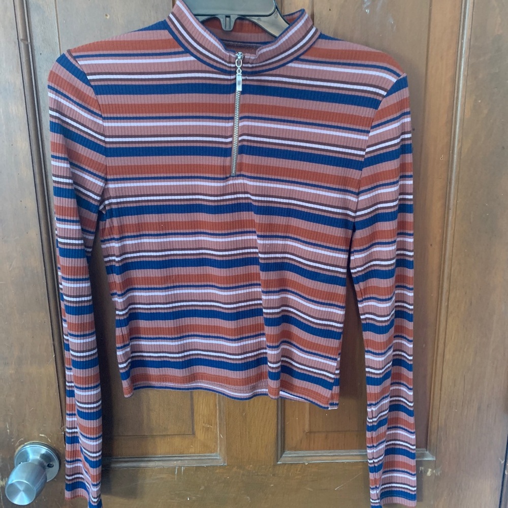 long sleeve mock neck
